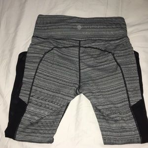 Athleta Stash Pocket Capris Size M
